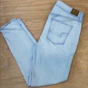 AMERICAN EAGLE hi-rise jegging